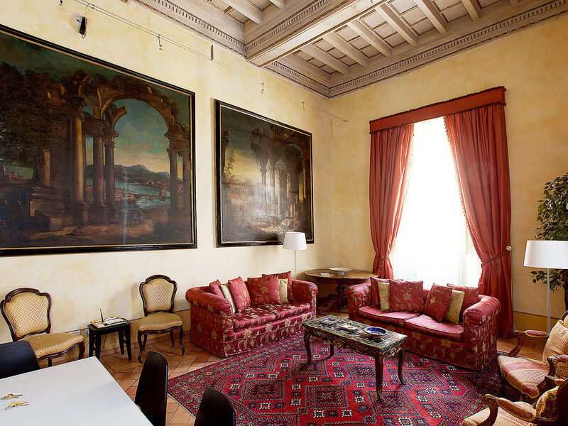 Pantheon Luxury Roma